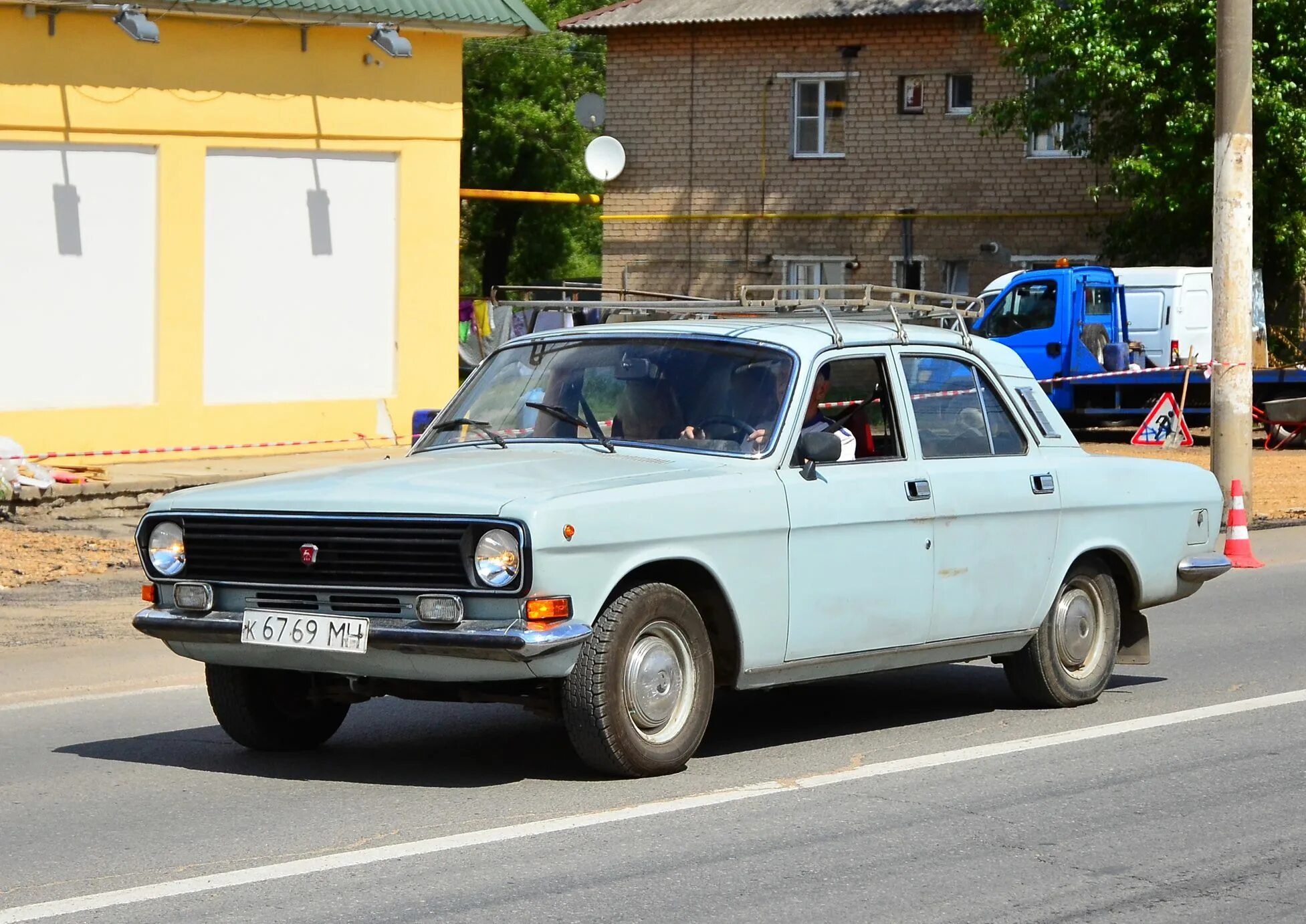 Газ 10 машина. Газ-24-10. волга газ 24. волга газ 24 10 серая. волга газ 24 10 бежевая.