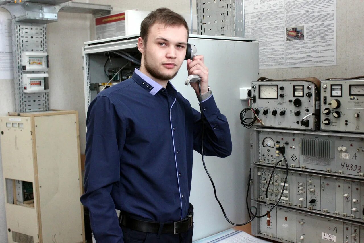 Ургупс проходной. Кжт ургупс. институт железнодорожного транспорта екатеринбург. кжт ургупс екатеринбург. кокшаров ургупс.