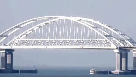 Два пролета моста