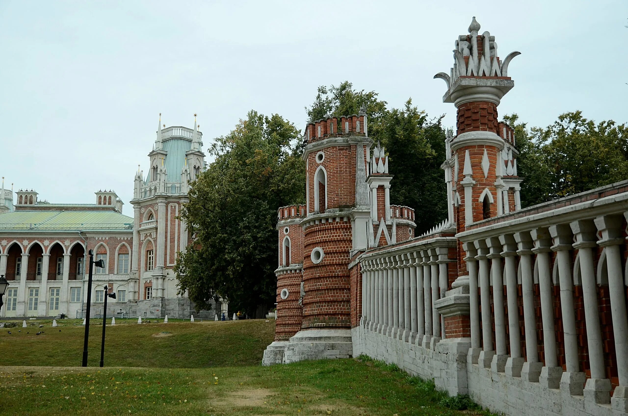 Где в царицыно можно. Царицыно музей-заповедник. Музей-заповедник Царицыно павильон Нерастанкино. Заповедник Царицыно в Москве. Музейная неделя Царицыно.