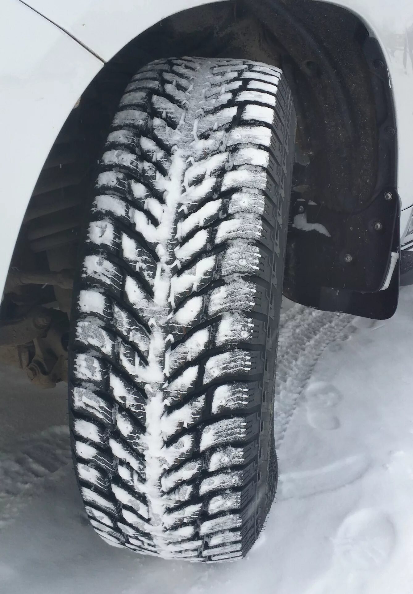 Nokian lt3 285/70/17. Nokian lt3 285 70. Нокиан хакапелита ЛТ. 315 70 17 Nokian Hakkapeliitta lt 3. Nordman 265 70 r16