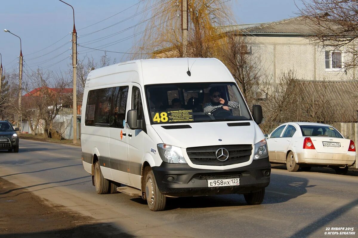 Регион автобус. 48 Автобус Краснодар. 48 Маршрутка Краснодар. Mercedes Benz 22360c. Рейсовый микроавтобус.