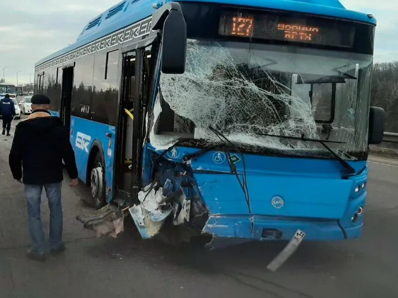 Авария автобусов в Белгороде.