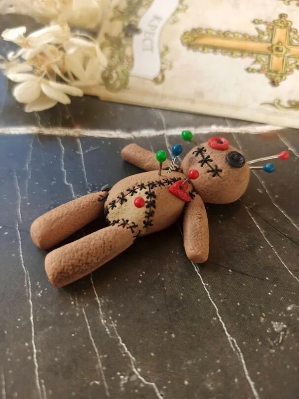 Как создать вуду. Voodoo кукла. voodoo doll игра. предметы вуду.