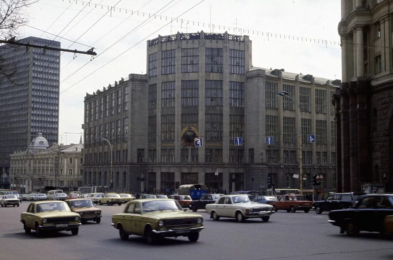 Москва 1991. Москва 1991 год фото. фотографии москвы 1991 года. москва 1991 и 2012. апрель 1991.