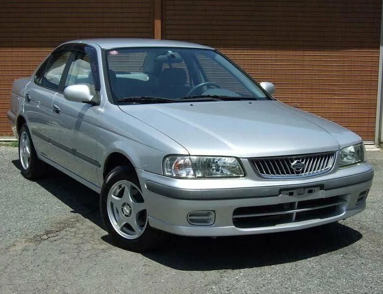 Ниссан санни 2002 года 4 вд. Ниссан санни 2002 года. Ниссан санни белый. Nissan sunny b15. Ниссан санни 1999 года.