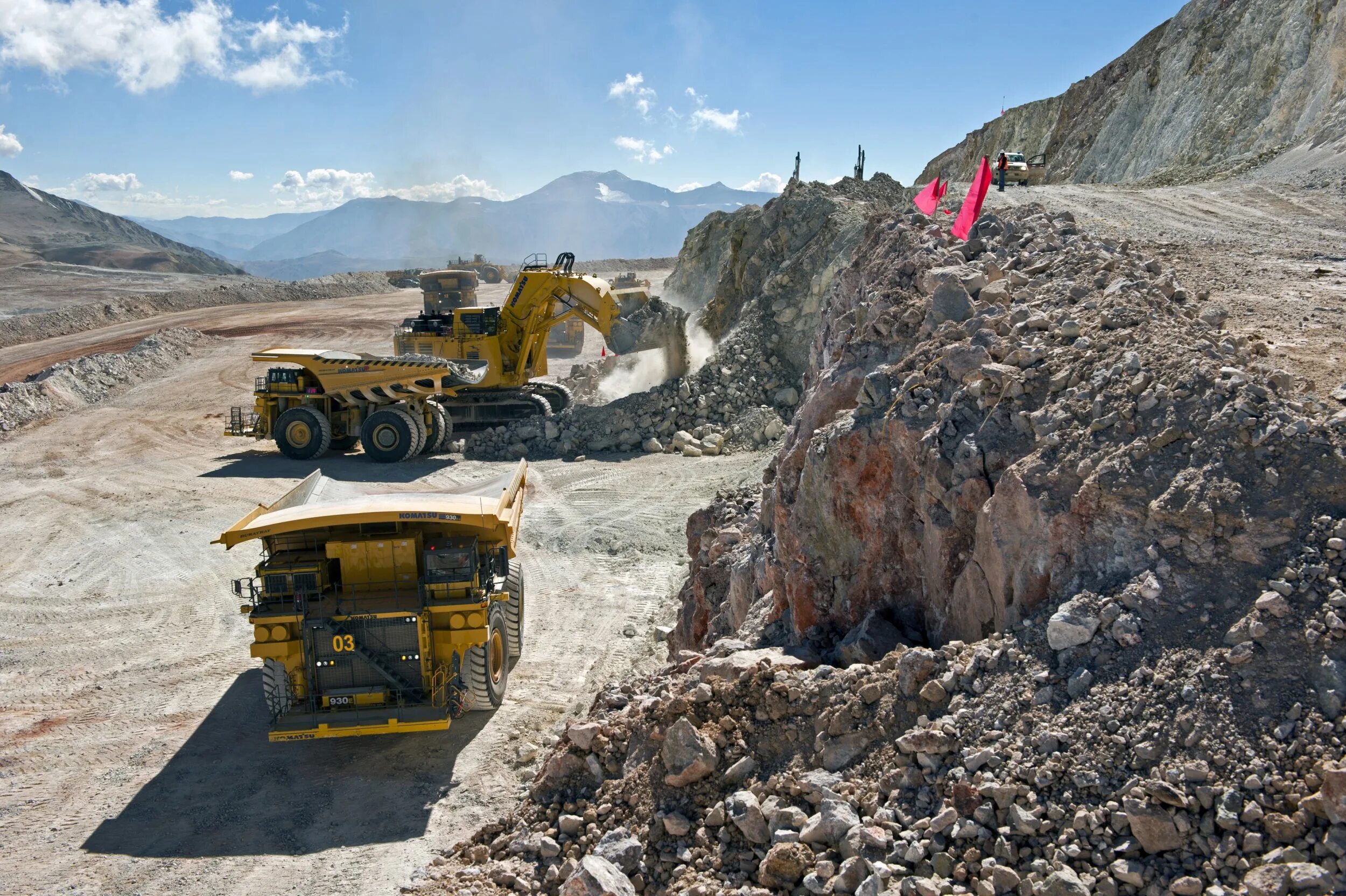 Чили рудник Чукикамата. Горнодобывающая промышленность Мексики. Горнодобывающая промышленность Чили. Горно-добываюшая промышленность.
