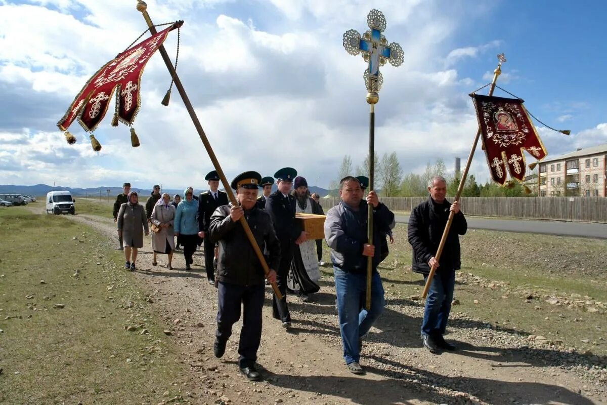 Село Мангут Кыринского района. Мангут Забайкальский. Село Мангут пограничники. С днем пограничника Мангут.