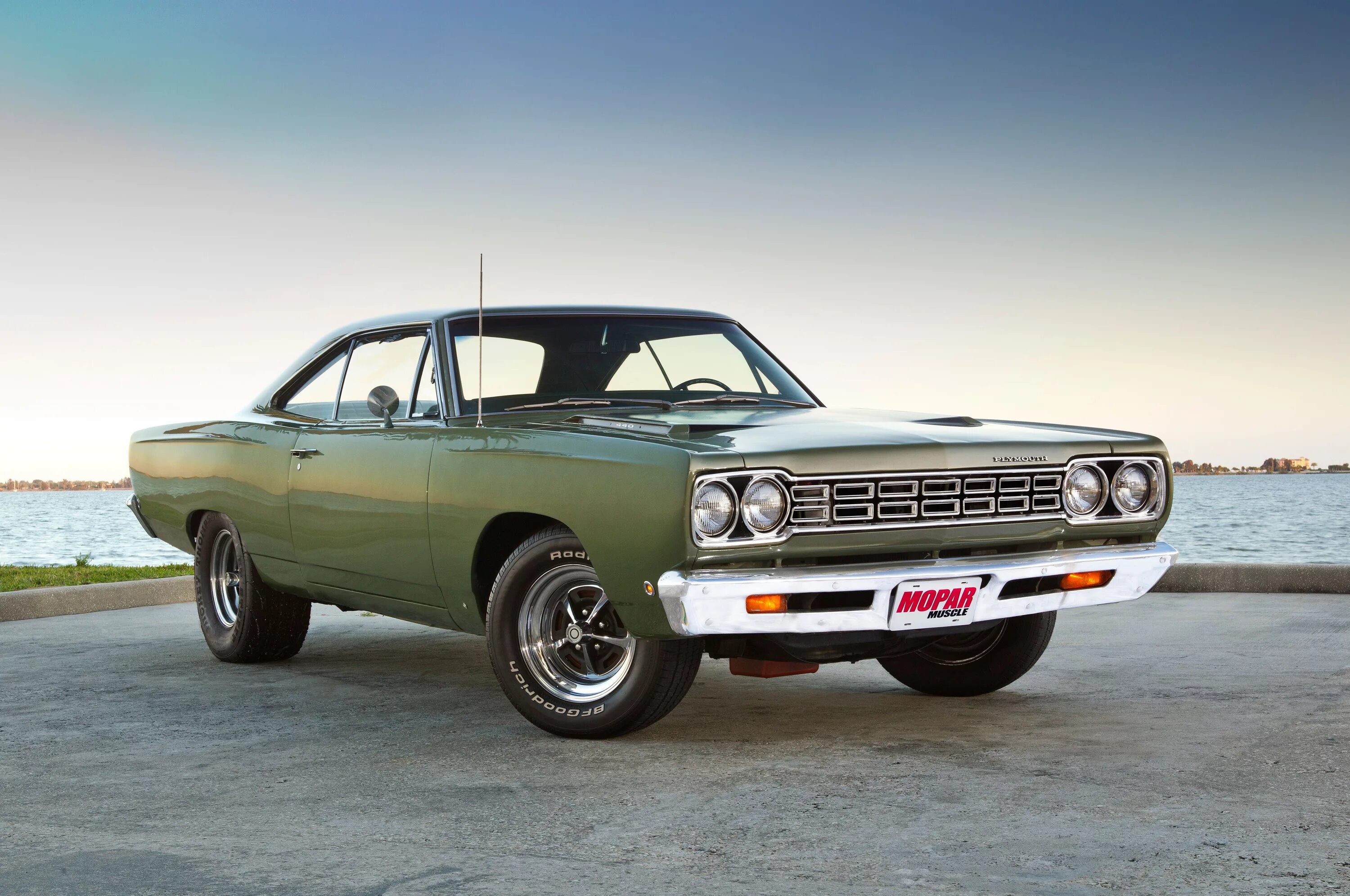 Https www car com. Plymouth Satellite 1968. Plymouth 2022. Автомобиль Plymouth Satellite. Плимут.