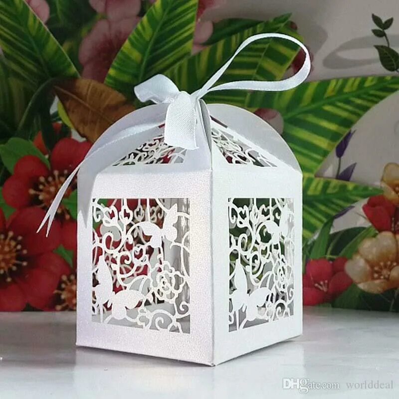 Фонарь из картона. Фонарь из картона своими руками. Картонный фонарик. Фонарик коробочка. Коробка фонарик.