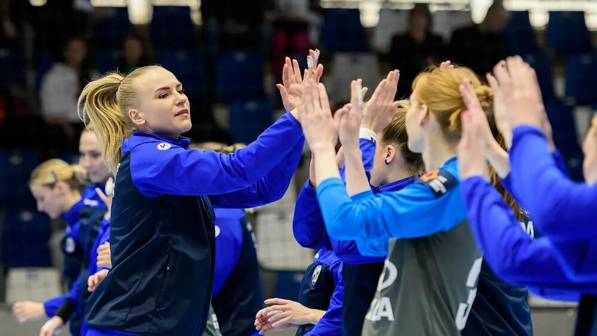 Гандбол женщины россия сегодня. Гандбол Чемпионат России женщины. Ростов Дон гандбол. Ростов Дон гандбол женщины. Тольятти гандбол соревнования 2017.