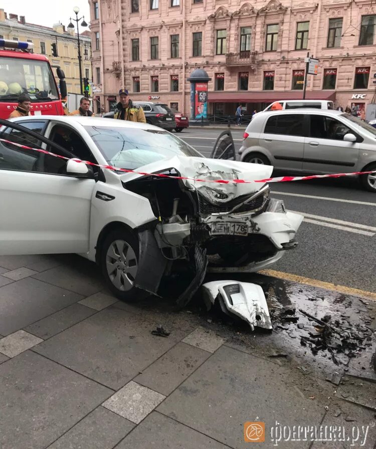 Невские машины. Что произошло сегодня в Санкт-Петербурге.