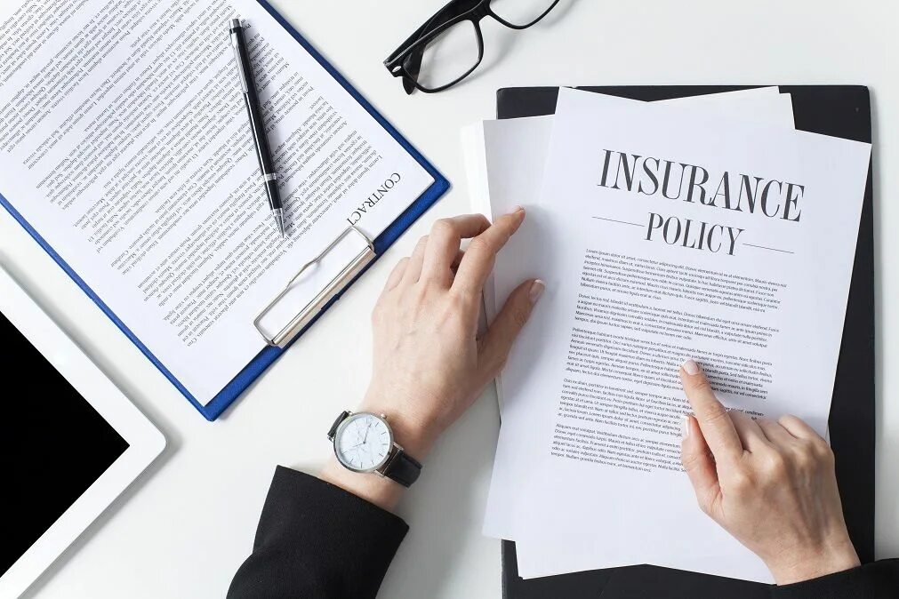 Insurance policy. Страхование жизни. Insurance policy. Reinsurance business. Insurance policy is.