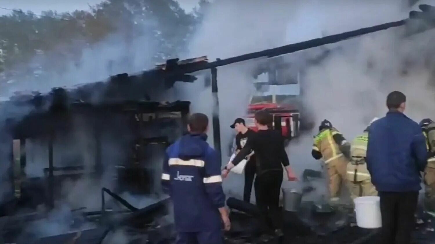 Пожар на Шарташе. Пожар в Ижевске. Поджог дома в Удмуртии.