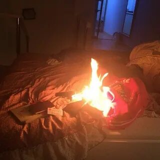 Сжег девушку