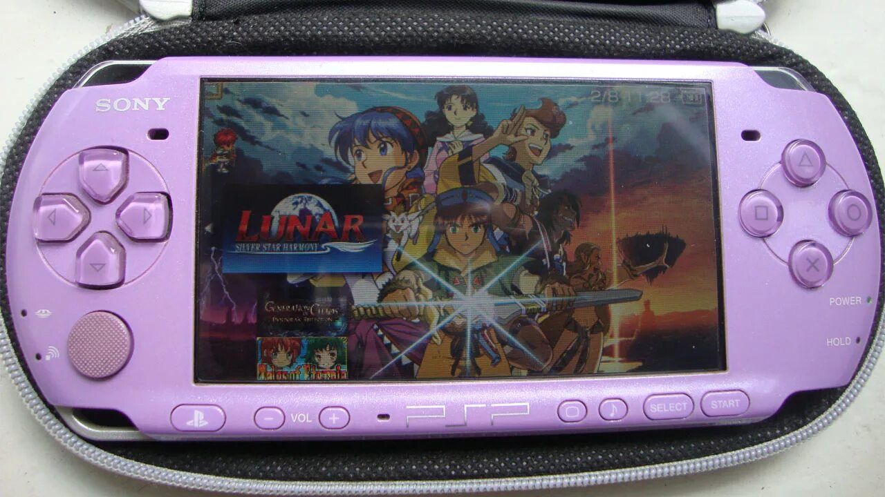 Игры есть на psp. PSP 3008. PSP 4008. PSP 3008 Лазурный. PSP 3008 розовая.