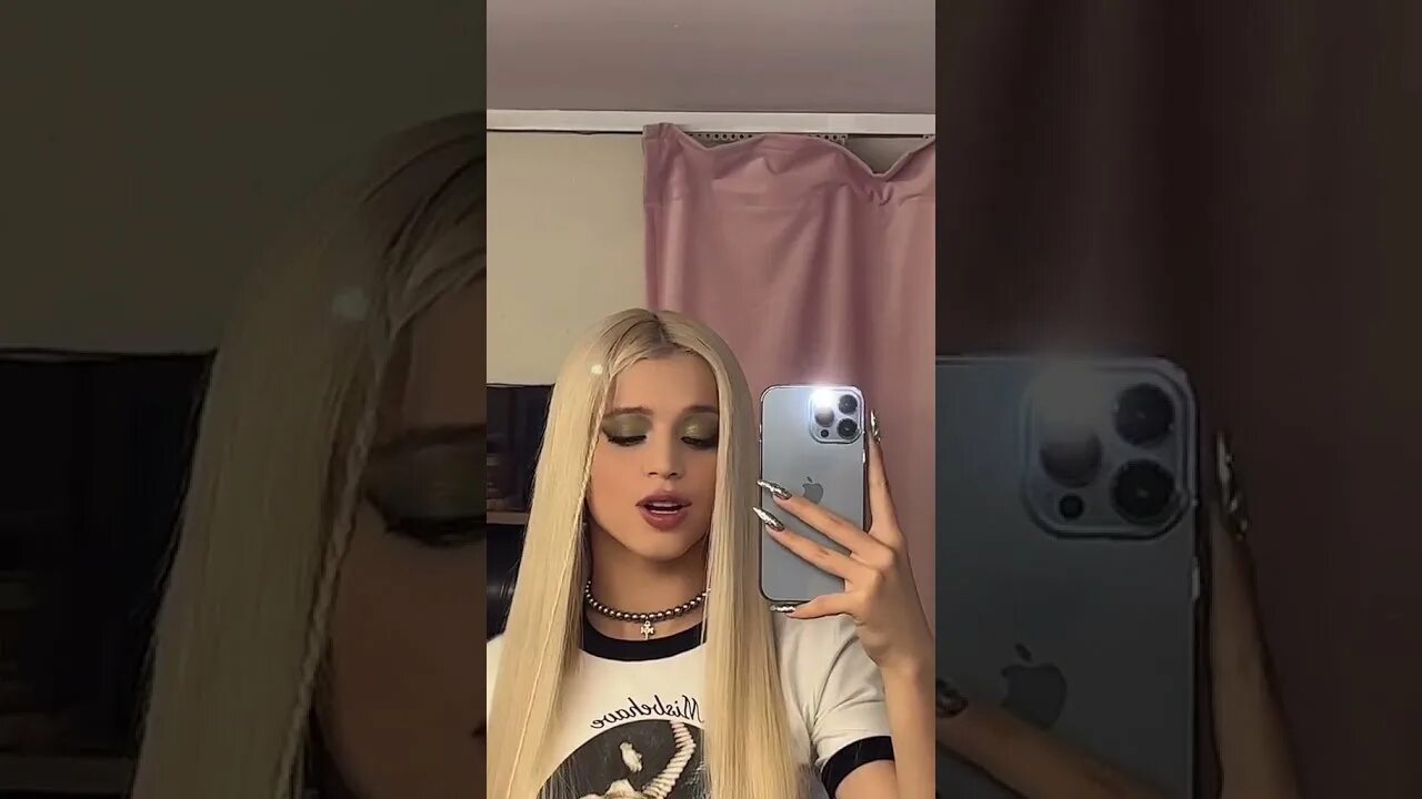 Гаврилина распаковка. Юля гаврилина хайп хаус. gavrilinaa. музыкалити юля гаврилина. gavrilinaa язычок.