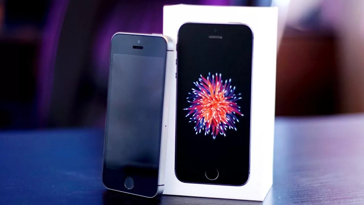 Айфон se память. Iphone se 2016 Space Grey. Iphone se 2016 Black. Iphone se 2016 черный. Айфон se 2023.