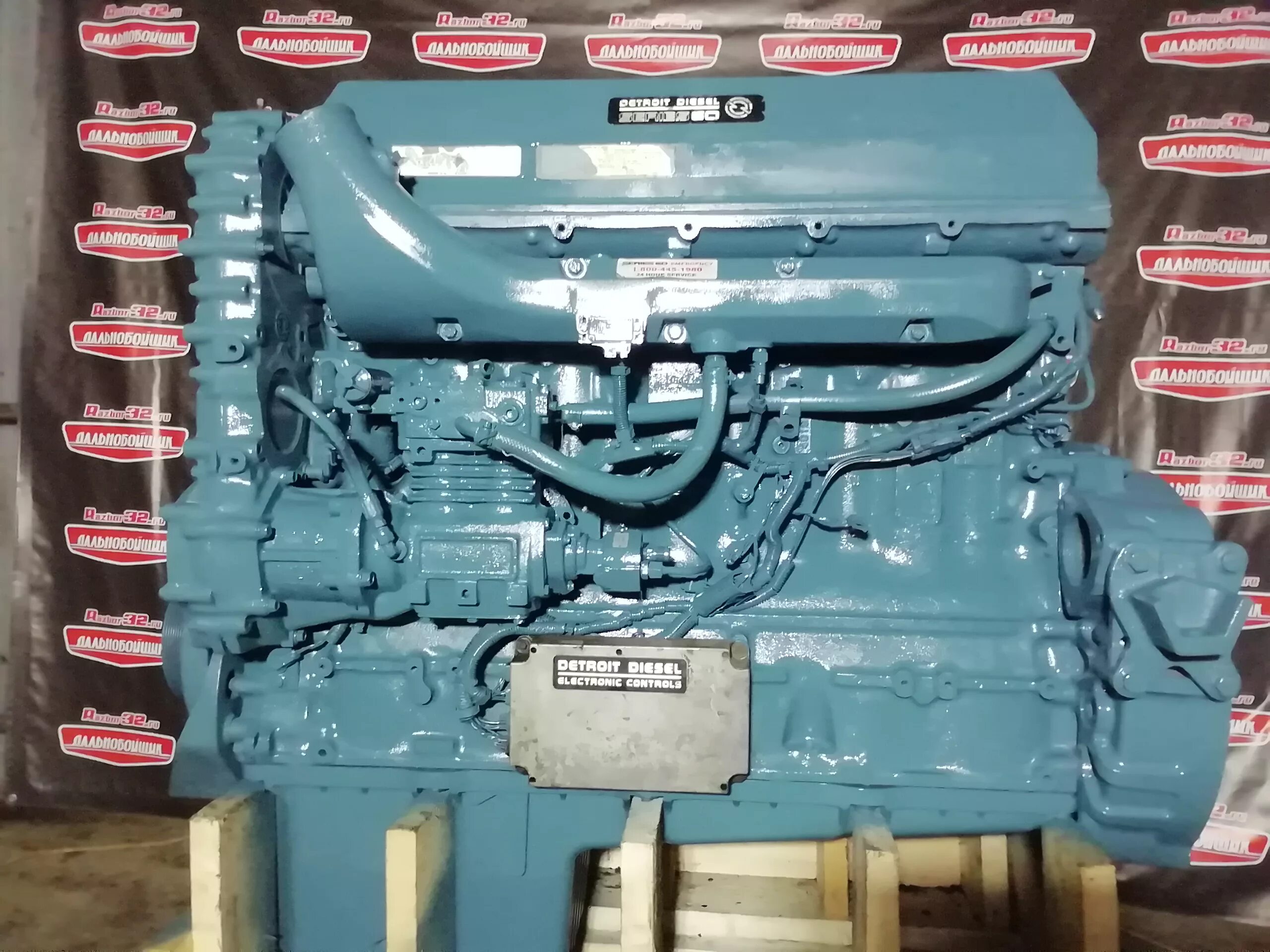 7. Детройт дизель 14. Номер двигателя детройт дизель 12. 7 2500hp. Выпускной коллектор detroit diesel 12.
