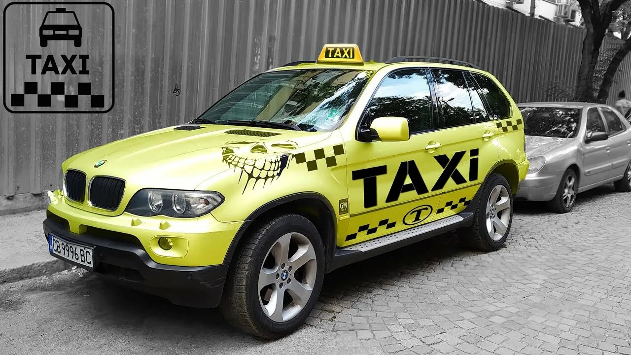 Всего 15 такси 6 желтых. BMW x5 желтый. БМВ х5 такси. БМВ x5 такси. BMW m5 Taxi.