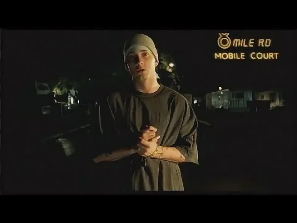 Женя hawk lose yourself. Эминем лост ю селф. Восьмая миля с субтитрами. Эминем 8 миля. Еминем лосе ю селф.