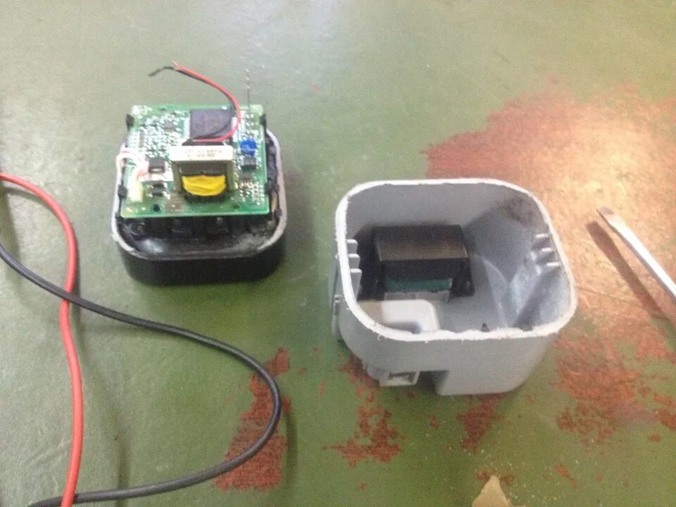 Батарейка сигнализации вольво s60. Centurion tango v3 брелок. Батарейка в брелок сигнализации starline. Замена аккумулятора сигнализации. Aps 1300 батарейка брелка.