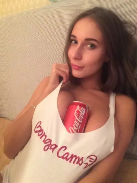 Рунетки girl. Девушка. Bongacams модели. Bongacams девушки.