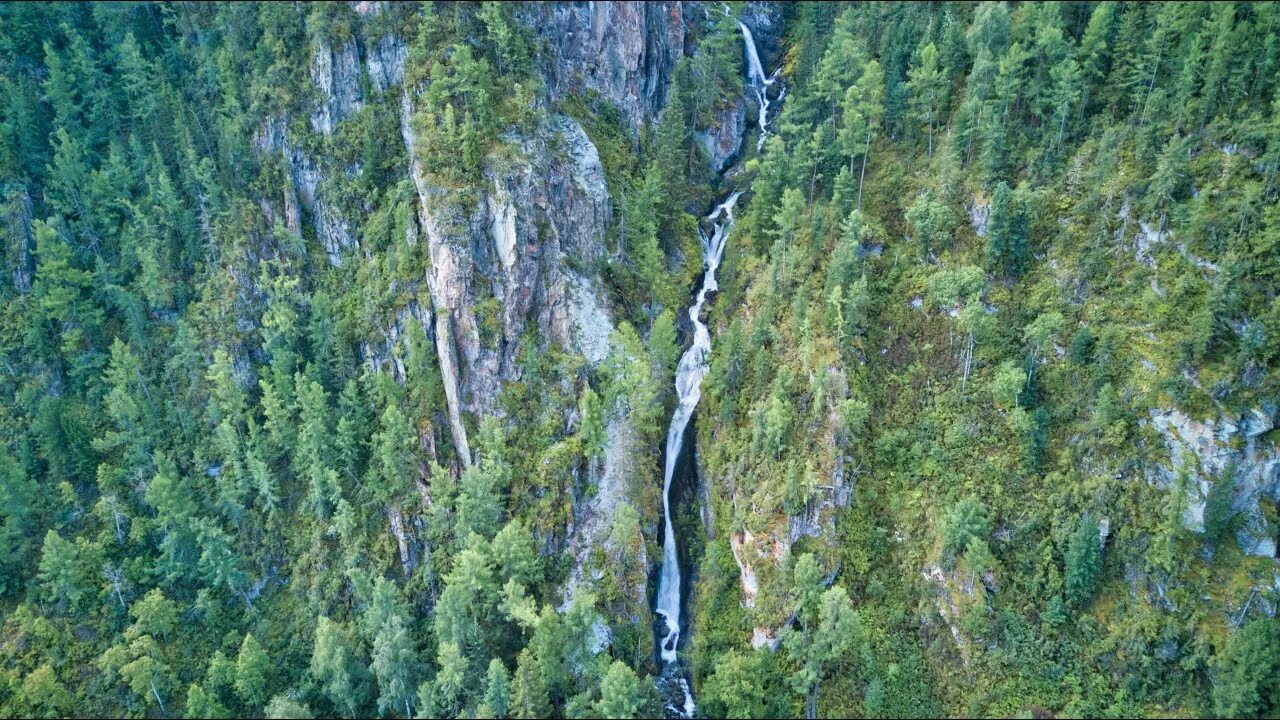 Уларские водопады алтай акташ. Водопад верхний карасу горный алтай. Водопад куркуре горный алтай. Водопад карасу. Водопад карасу.