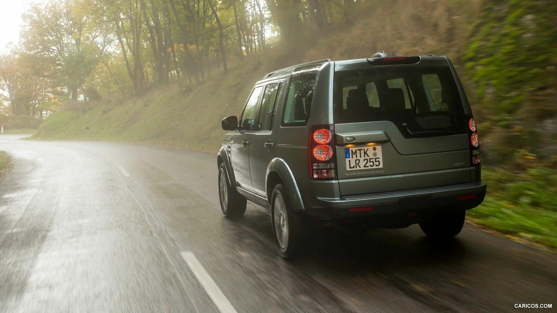 Где дискавери. Обои ленд ровер дискавери 4. ленд ровер дискавери 2014. land rover discovery 3 offroad. land rover discovery 3.0td s.