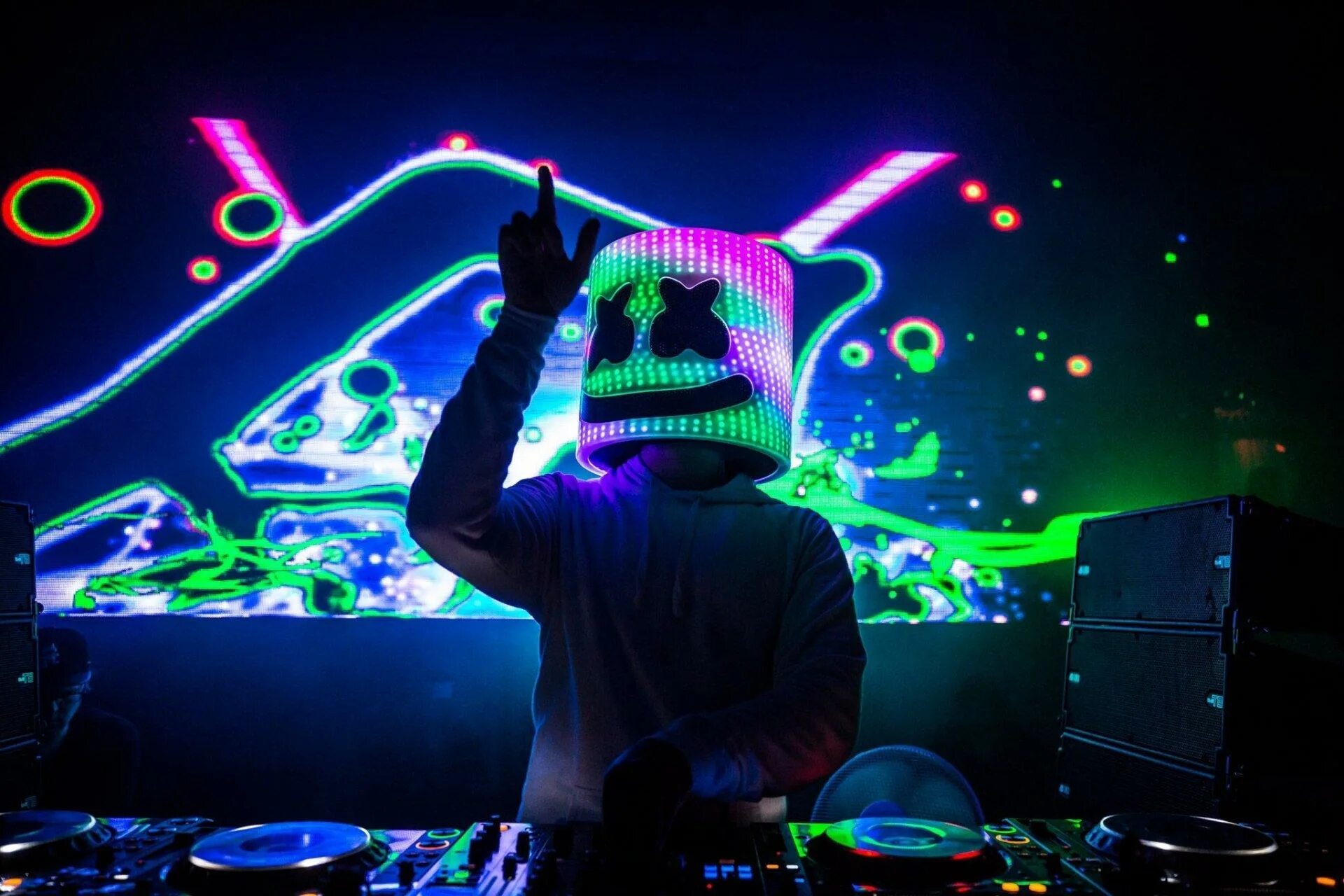 Крутая красивая музыка. Marshmello. Маршмеллоу Дж. Маршмеллоу диджей 2023. Диджей в очках.