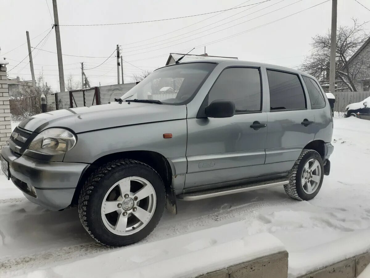 шеви нива 2005 года. Niva chevrolet 2005 веа. шевроле нива 2005. нива 2005 года. шевроле нива 2005 года цвет сочи.