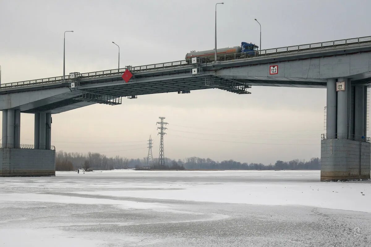 эстакада в тарасовке. мост бетанкура малая нева. дорога мост. под мостами кбс. сервис под мостом казань.