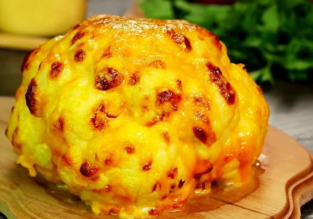 Запеченная капуста кусками в духовке рецепт. Цветная капуста запеченная с фаршем. цветная капуста запеченная с фаршем качаном.
