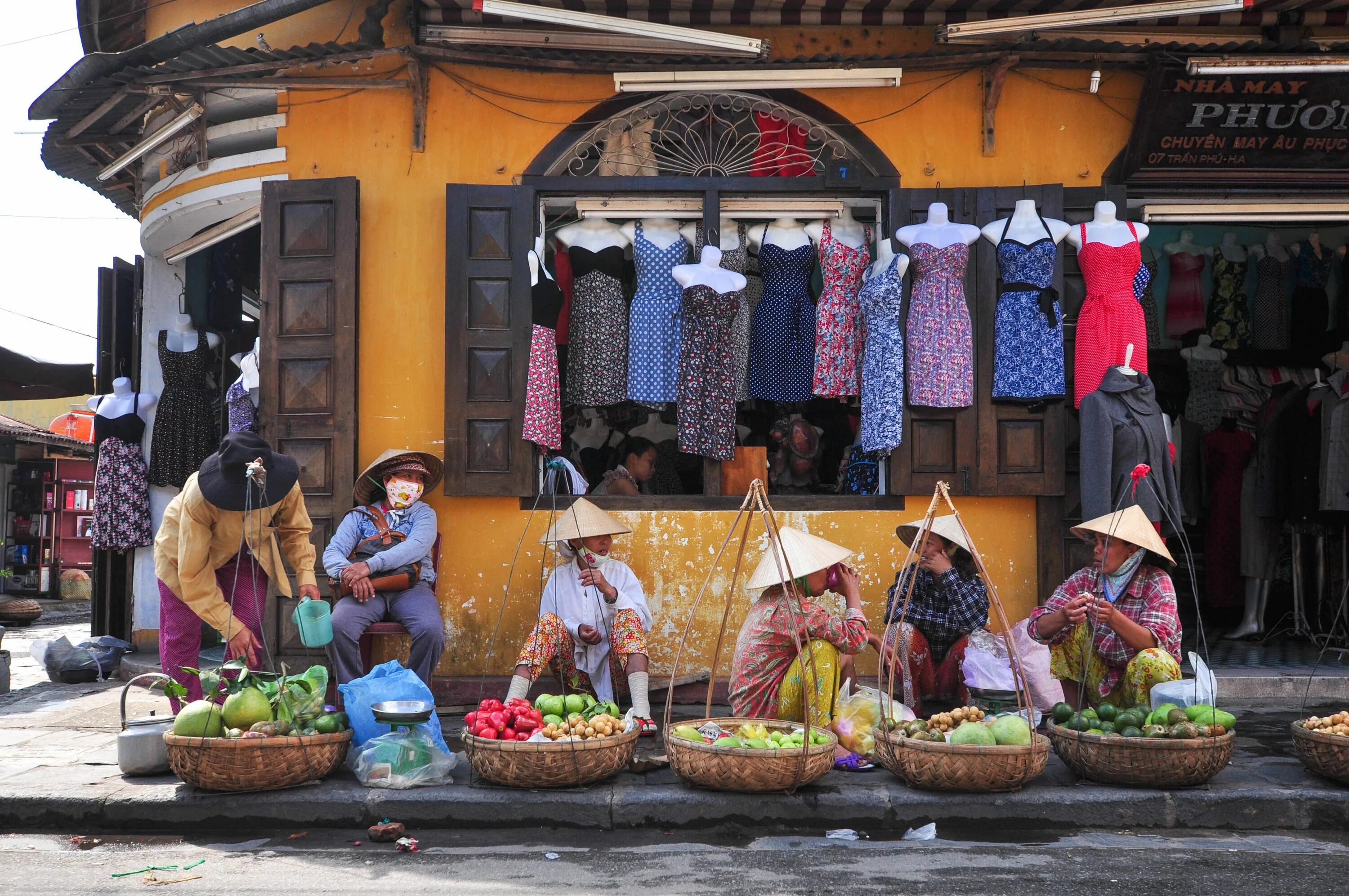 Hoi an Vietnam. Places to visit in hoi an. Vietnam bank