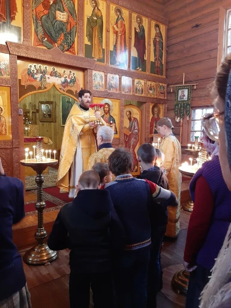 Служба в православном храме. Богослужение в православной церкви. Утренняя служба в соборе. Утренняя служба в соборе. Исаакиевский собор богослужения.