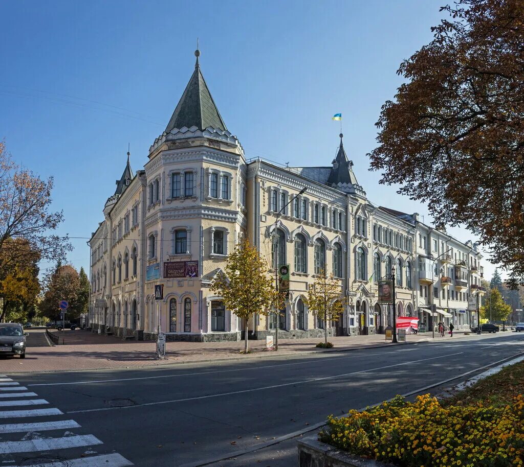 Чернигов 2023. Чернигов украина. Чернигов фото города. Чернигов центр. Чернигов центр.