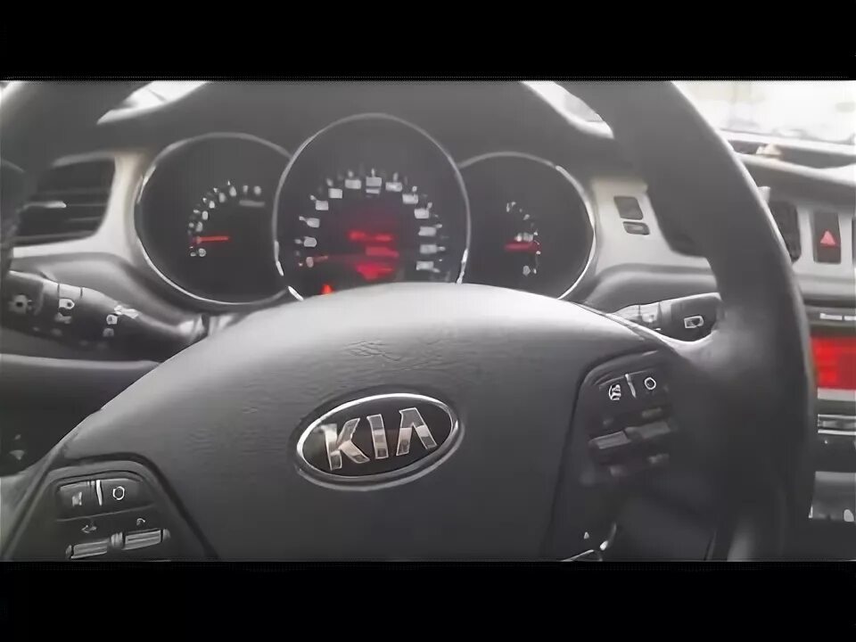 Киа сид стучит. Люфт на руле Kia Ceed 2010 года. Руль Киа Соренто хм. Люфт на руле Киа Рио 4. Стук в руле Киа СИД.