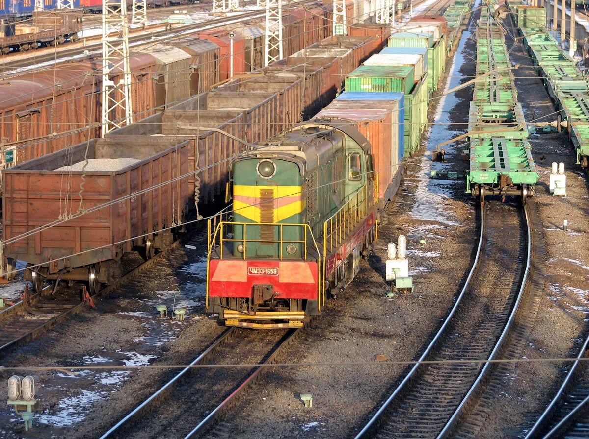 Маневры на станции. Маневровый порядок движения. Маневровая работа предназначена. Маневровые операции выполняемые на станции. Маневровое движение.