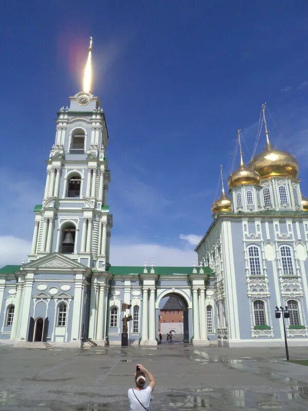 Колокольня Успенского собора тульского Кремля.