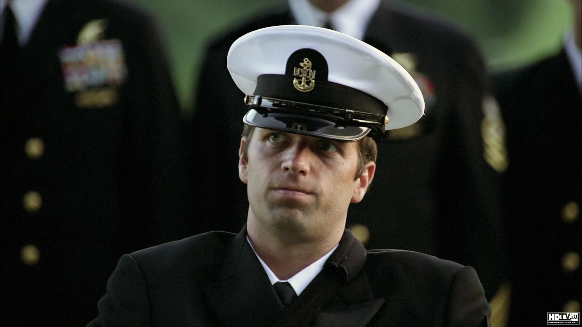 Доблесть 2012. Доблесть 2012. Майк маккой режиссер. Доблесть постеры. Доблесть постеры.