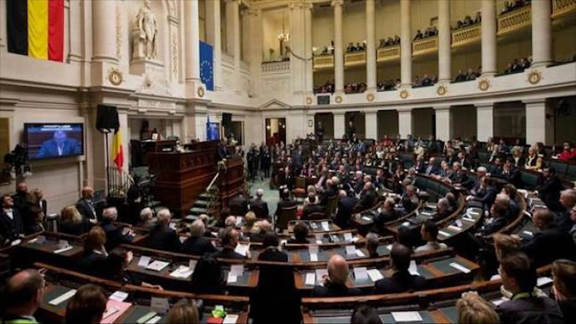Здание федерального парламента бельгии. Дворец наций в брюсселе. Дворец наций бельгия. Верхняя законодательная палата в бельгии 5 букв. Сенат швейцарии.