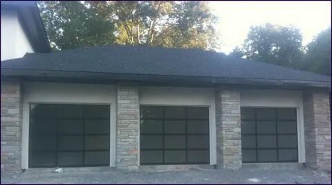 Garage 8