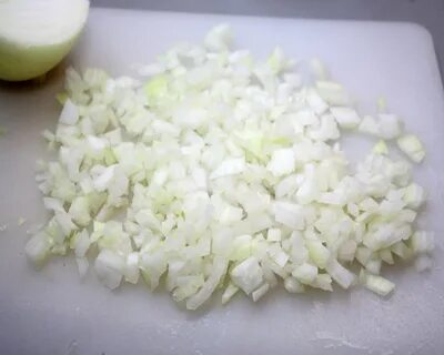 Лук кубиками
