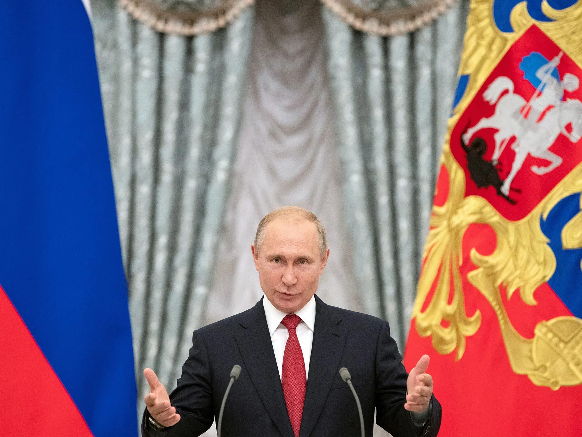 Vladimir Putin: Russia's president in power for 20 years - BBC Newsround