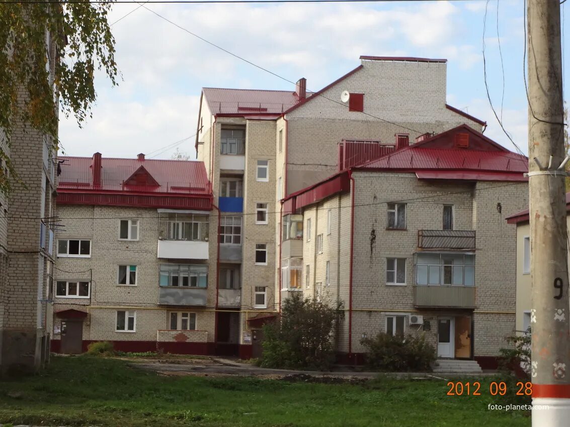 Станция чамзинка мордовия. Церковь в чамзинке мордовия. Чамзинка вокзал. Достопримечательности чамзинки мордовия. Железнодорожный вокзал чамзинка.