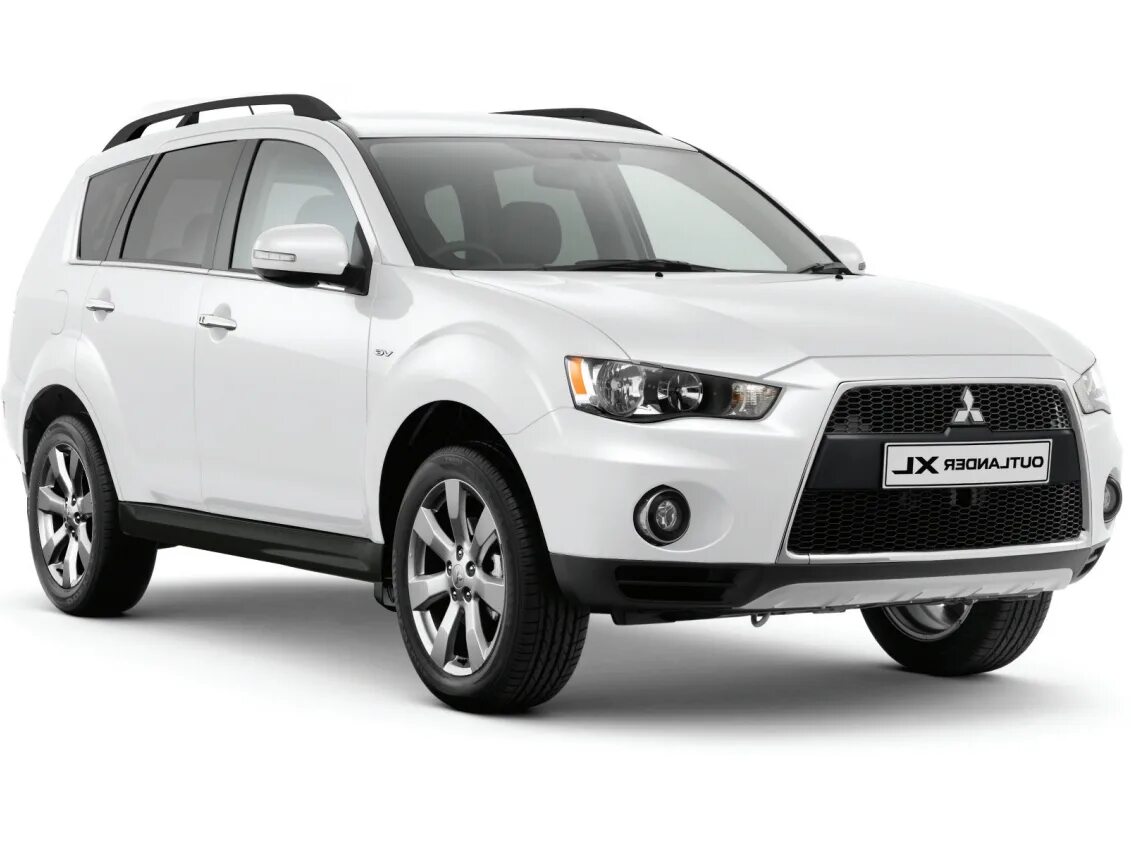 Аутлендер 2. Mitsubishi Outlander 2010 2.4. Mitsubishi Outlander XL (2007- 2013. Митсубиси Аутлендер 2005 белый.