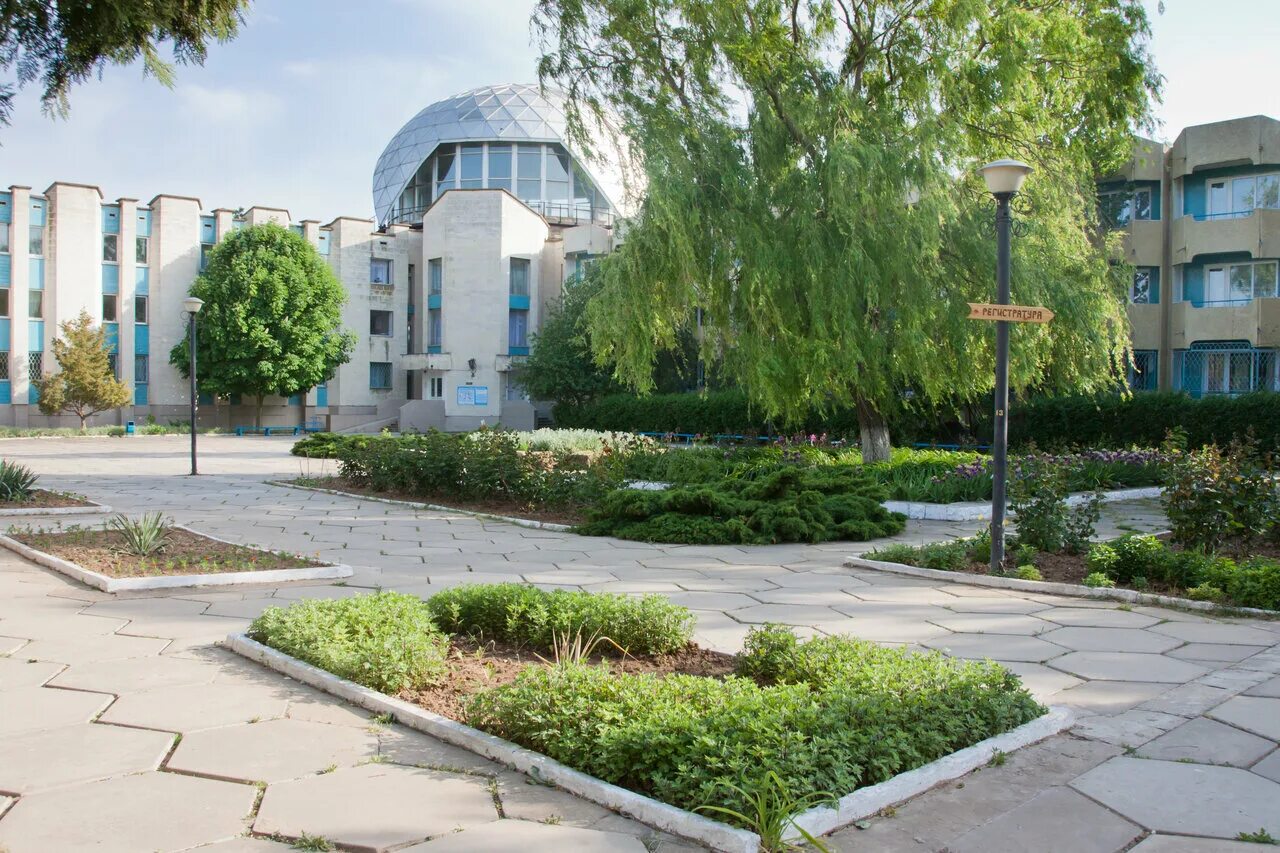 П заозерное евпатория санаторий. Санаторий морской евпатория крым. санаторий морской евпатория заозерное. крым евпатория профилакторий морской.
