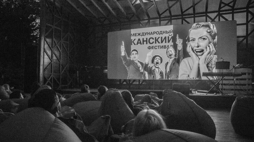 На каннском фестивале. Грейс элизабет. Международный канский видеофестиваль. Кинофестиваль красноярск. Канны 2022 наряды.