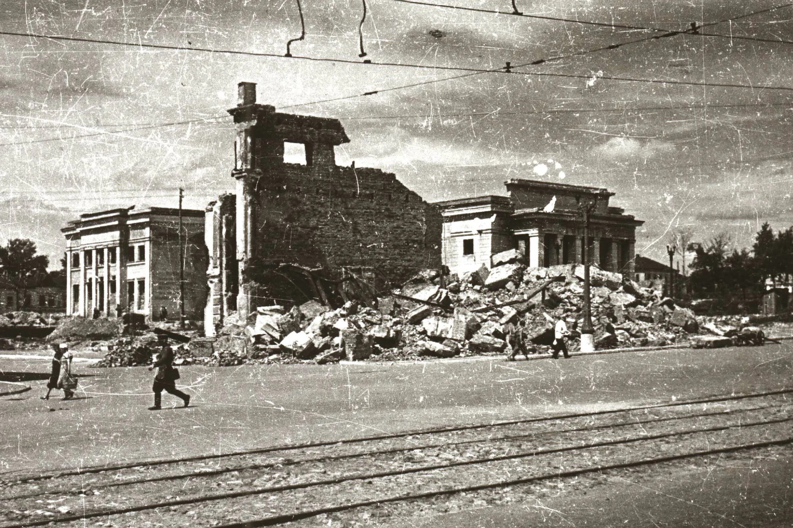 Захват курска. Курск освобожденный 1943. Освобождение Курска 1943. Курск после войны 1945. Город Курск после войны.