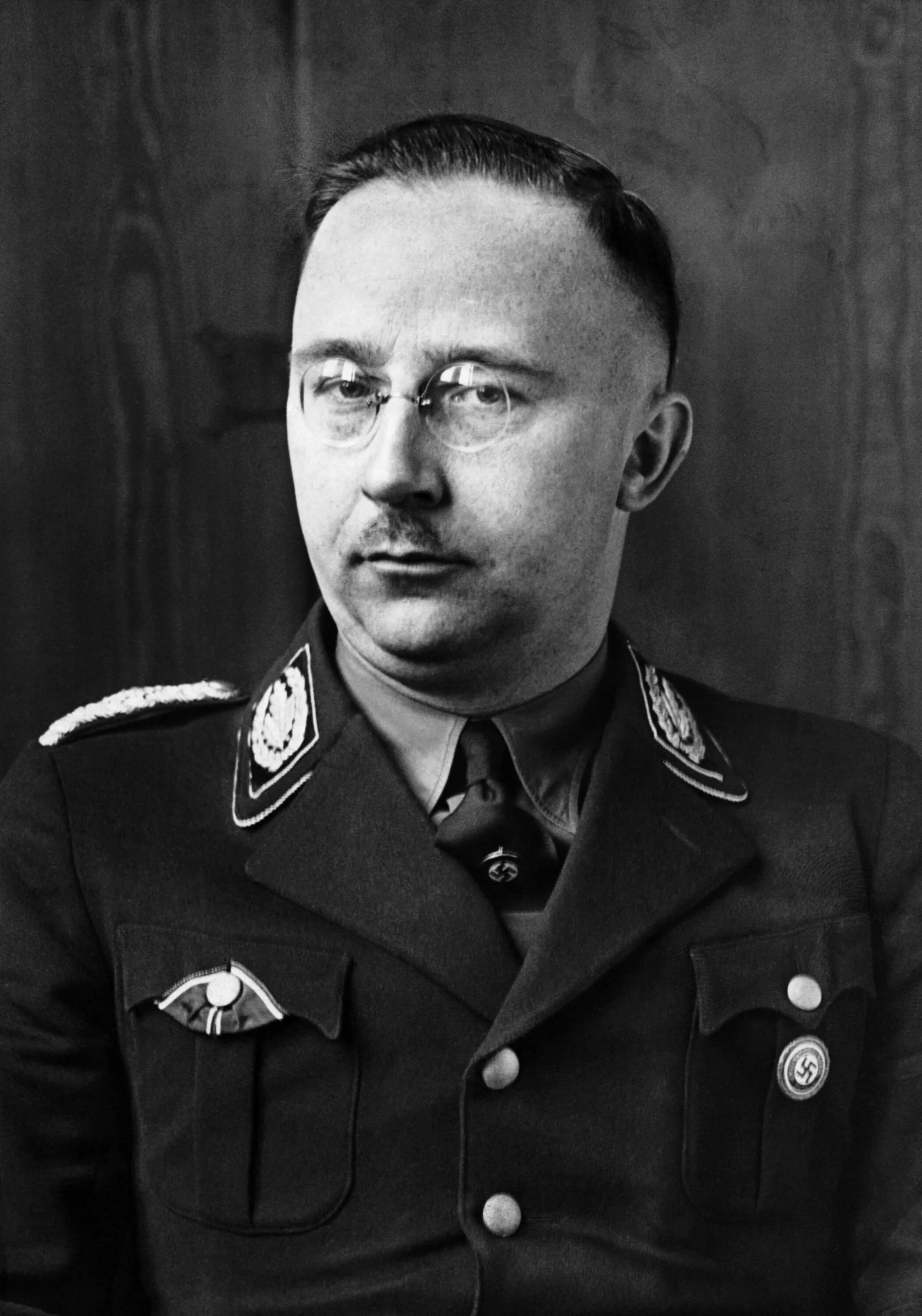 Heinrich himmler. Heinrich himmler. Рейхсфюрер гиммлер. Рейхсфюрер гиммлер. Рейхсфюрер гиммлер.